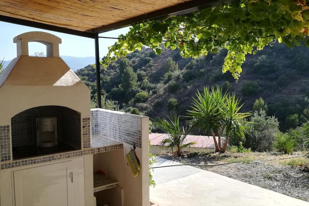 Tiny House 12M2 In Holiday Park With 55 M2 Pool Tolox Bagian luar foto